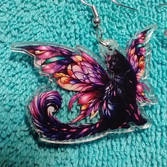 Colorful cat with angel wings black pink purple orange blue wire earrings gothic - Picture 3 of 4